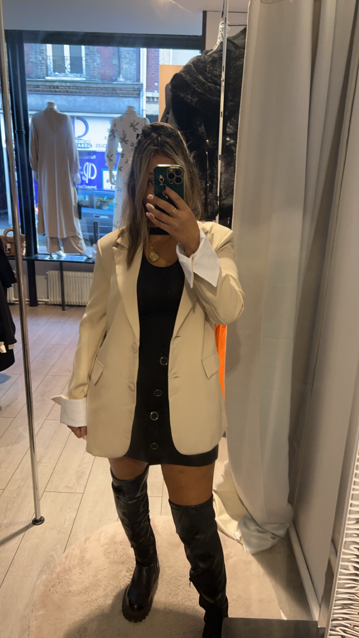 blazer manches à revers