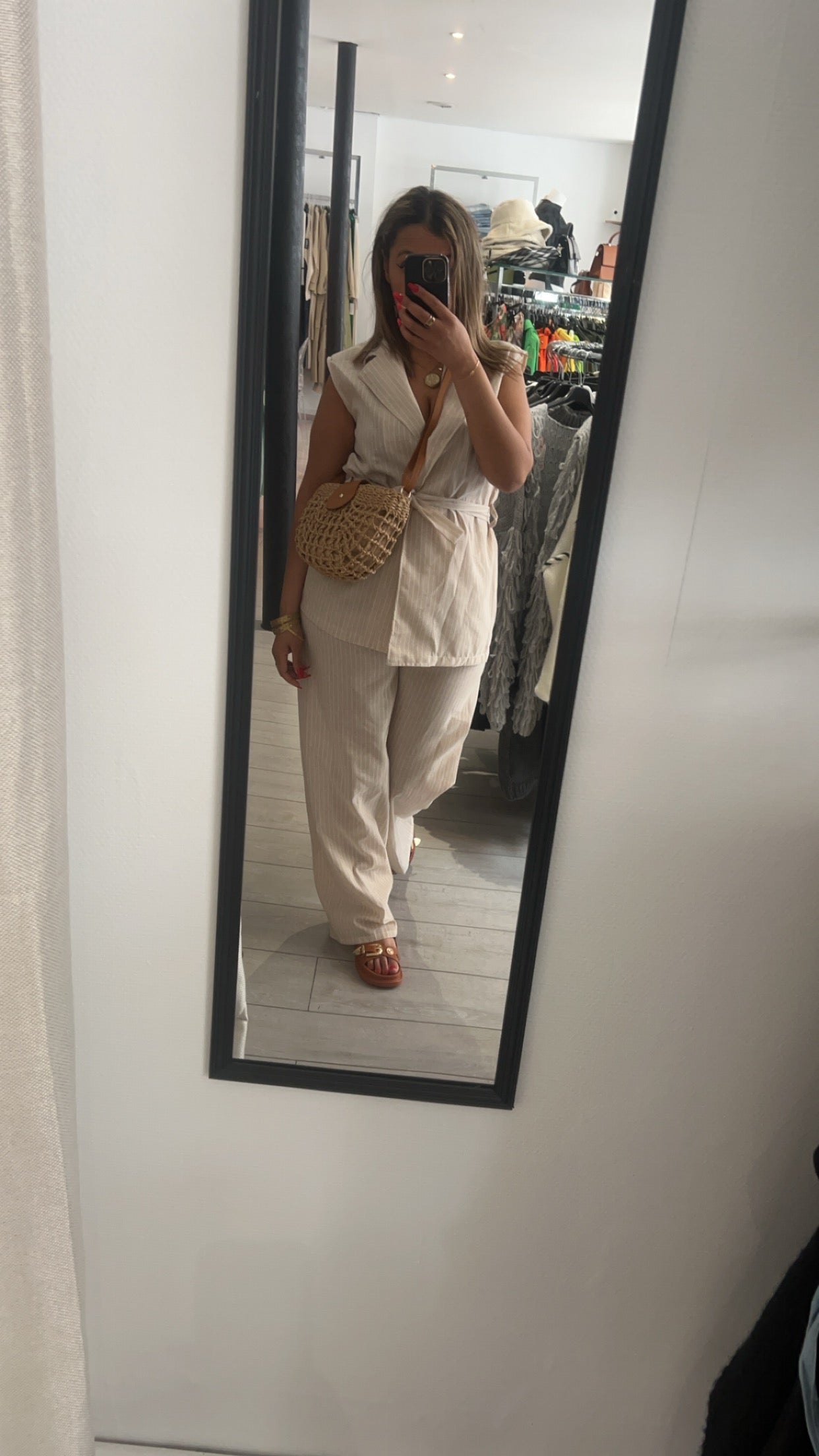 Ensemble sans manche rayé beige